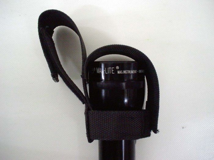 Support de lampe-torche pour ceinture de porte-lance