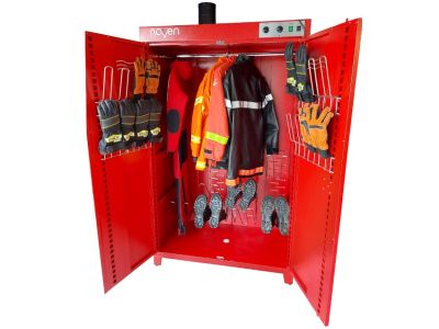Dispositif de séchage/désinfection/décontamination pour sapeurs-pompiers
