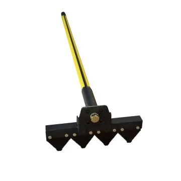 Waldbrandhacke Rake